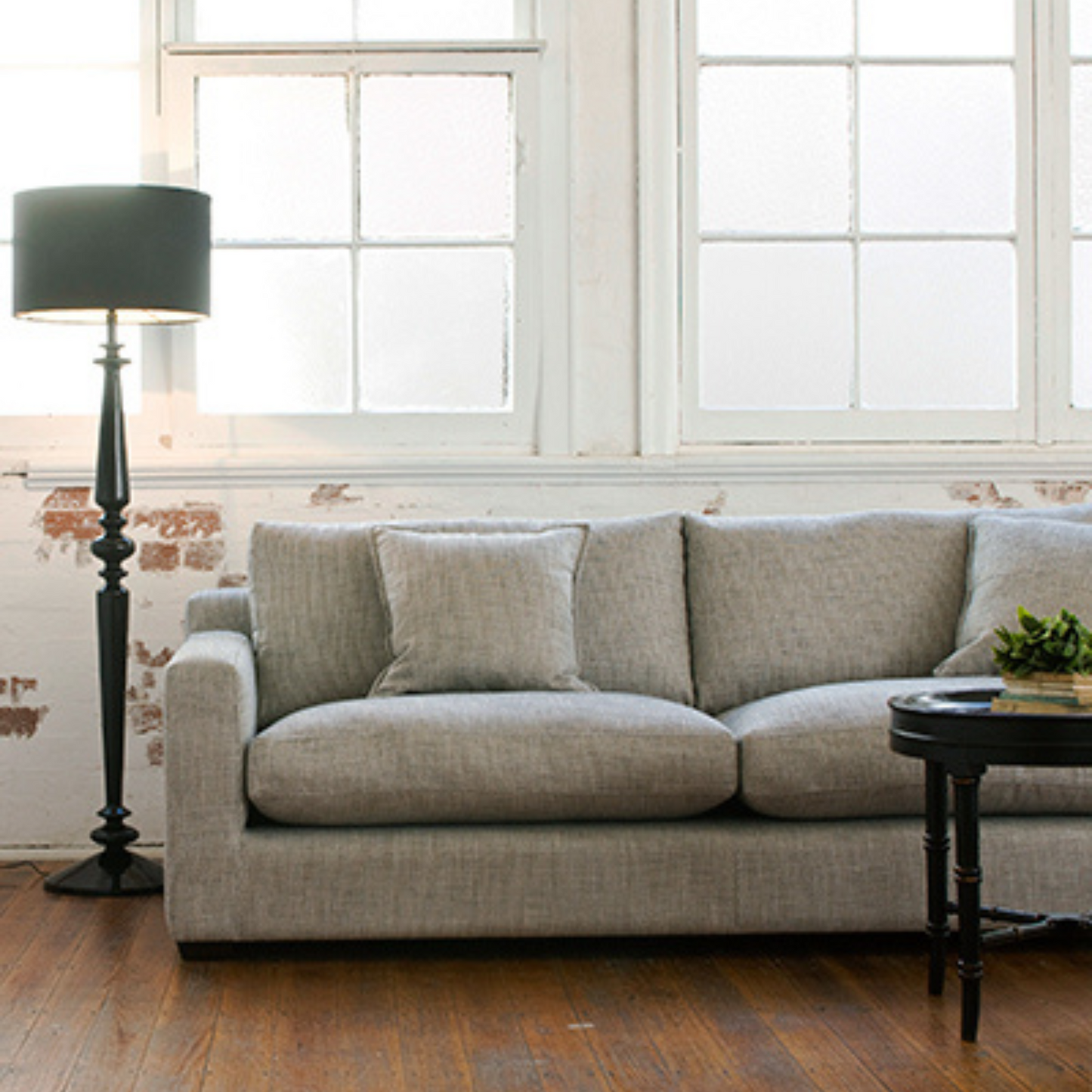 Hudson Sofa by Molmic