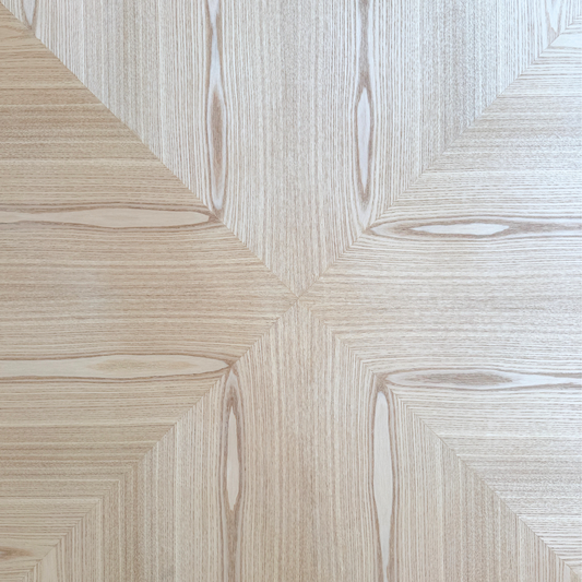 Classique 1800mm Round Dining Table Ex-Display