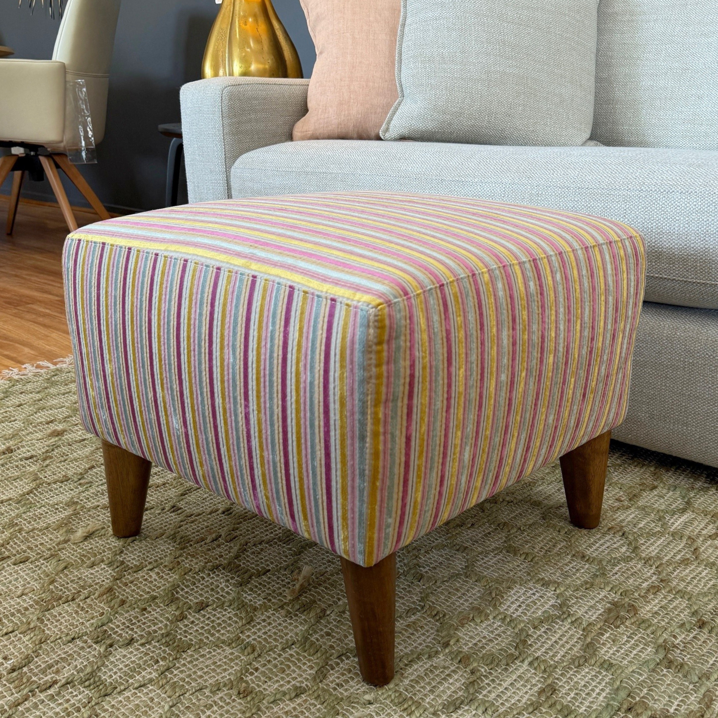 Soho Ottoman Zepel Lucia Bouquet Ex Display