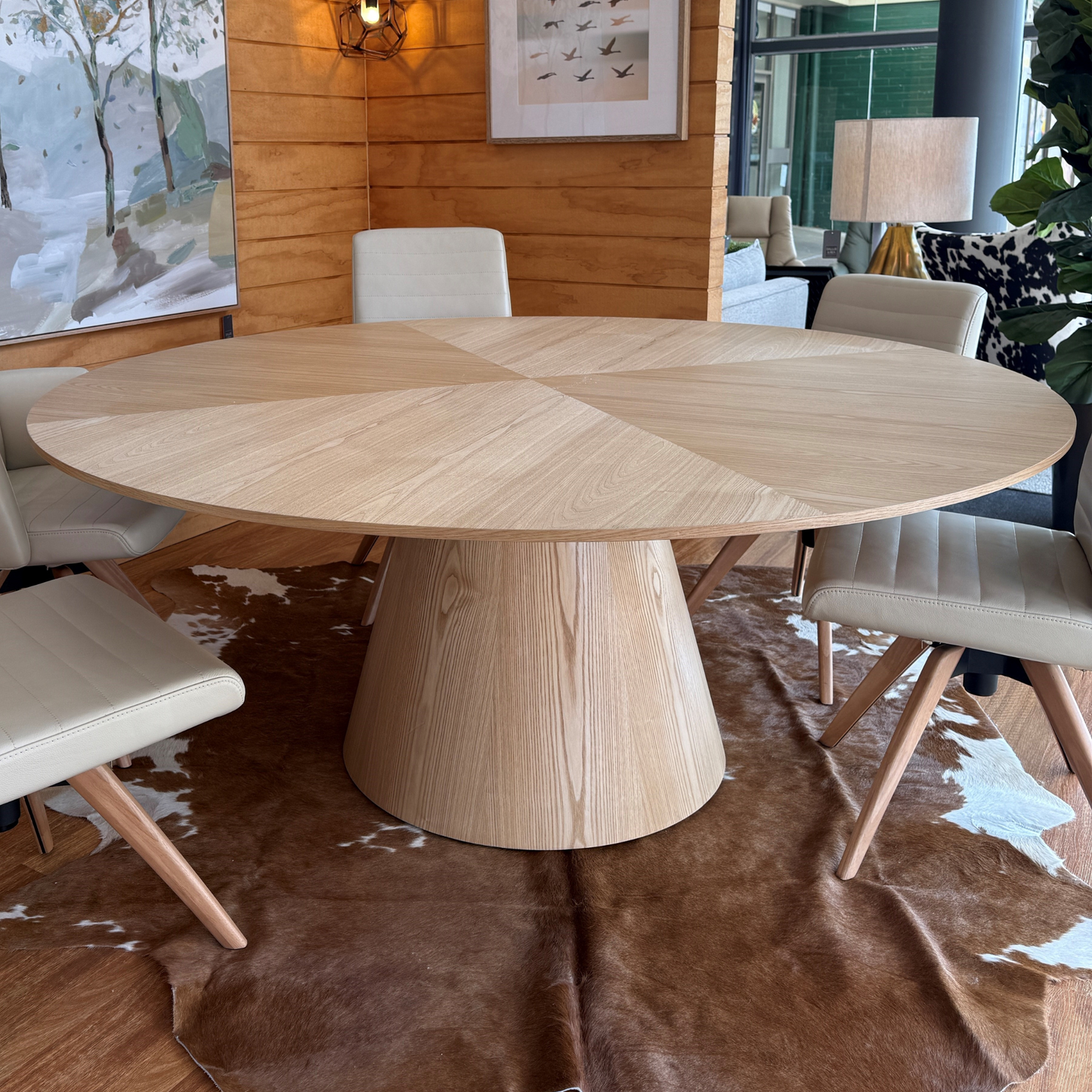 Classique 1800mm Round Dining Table Ex-Display