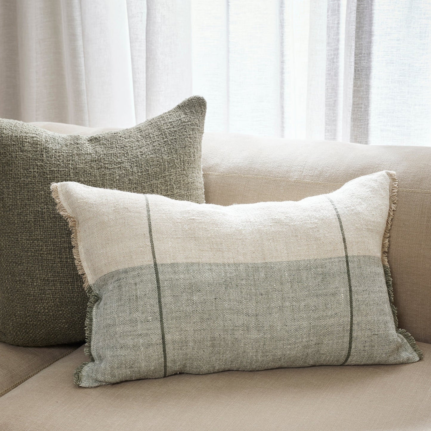 Oliver Cushion
