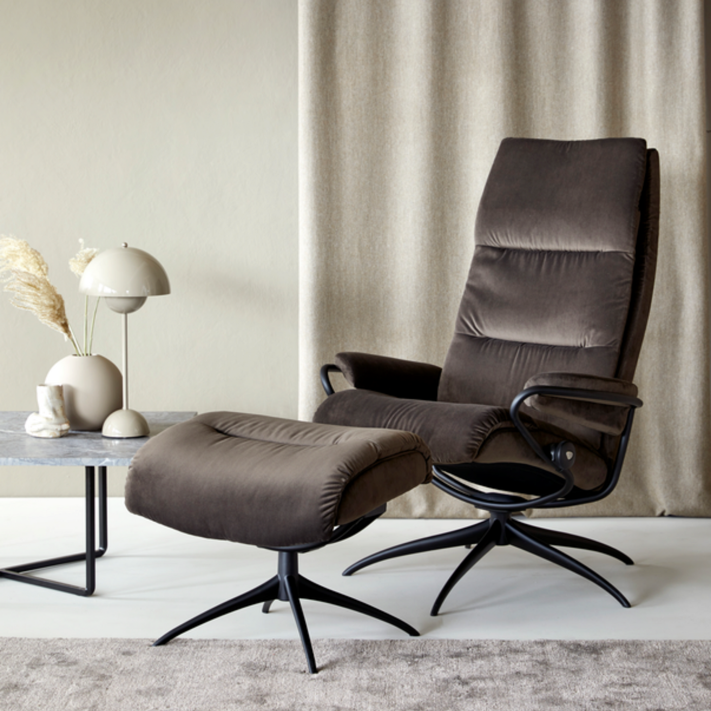 Tokyo High Back Recliner by Stressless