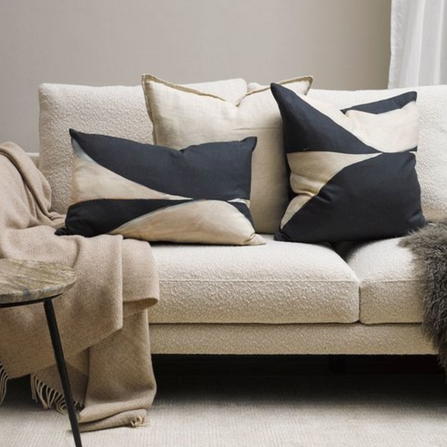 Selene Cushion