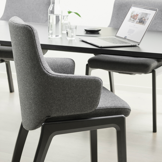 Laurel Dining Chair with Arms D100 Leg by Stressless