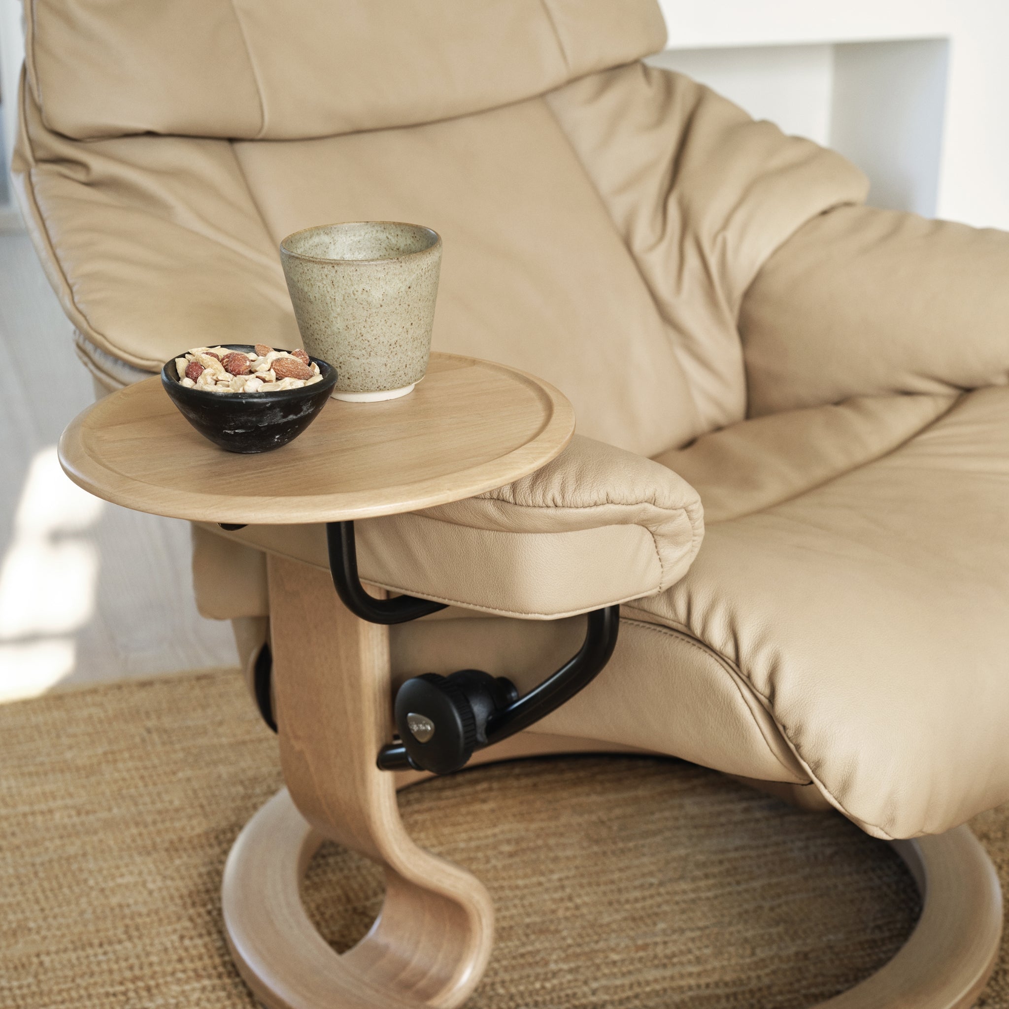 Swing Table by Stressless