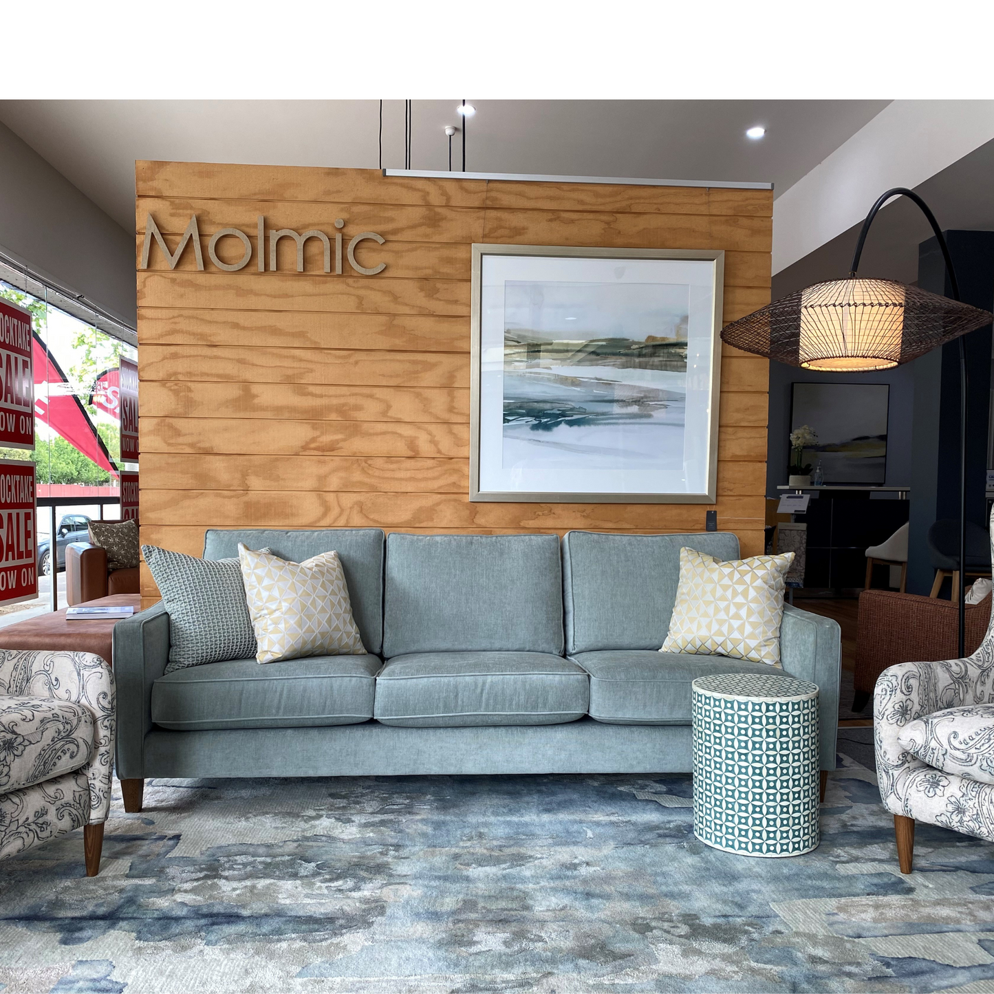 Windsor Sofa by Molmic