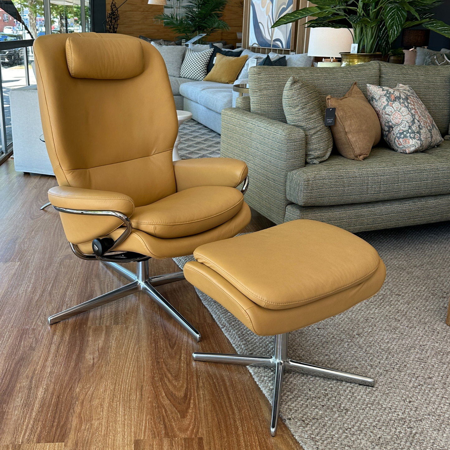 Rome High Back Recliner by Stressless