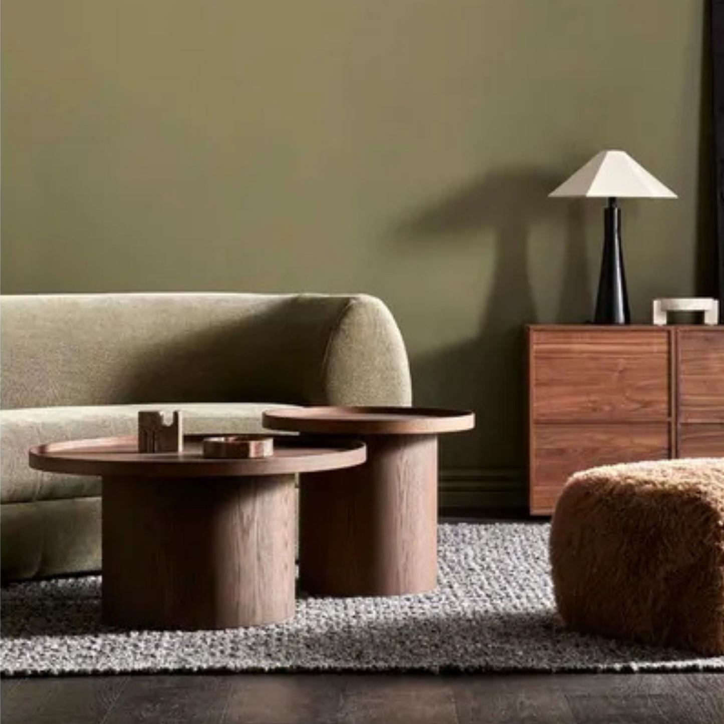 Classique Pedestal Coffee Table by Globewest