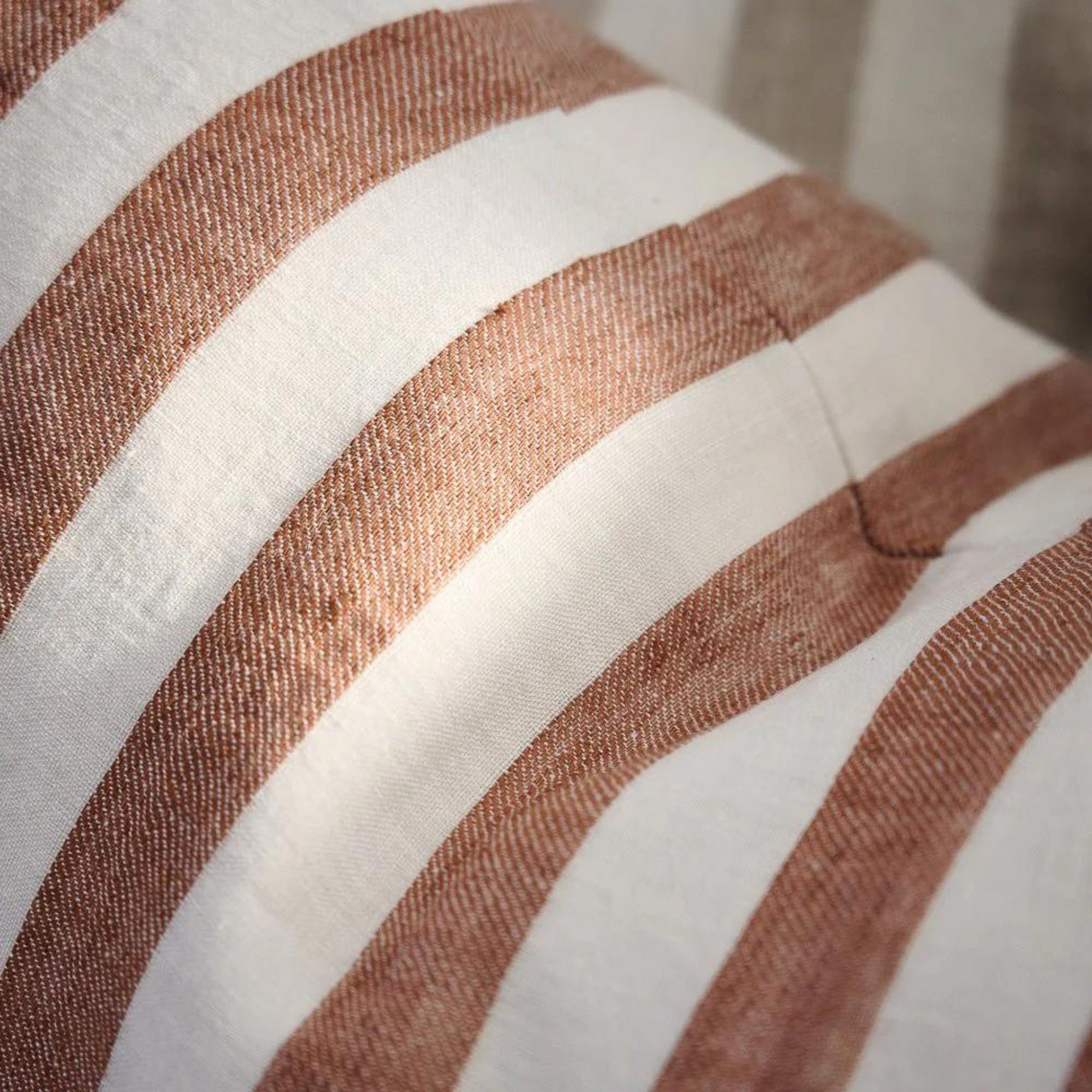 Santi Cushion - Off White/Nutmeg Stripe