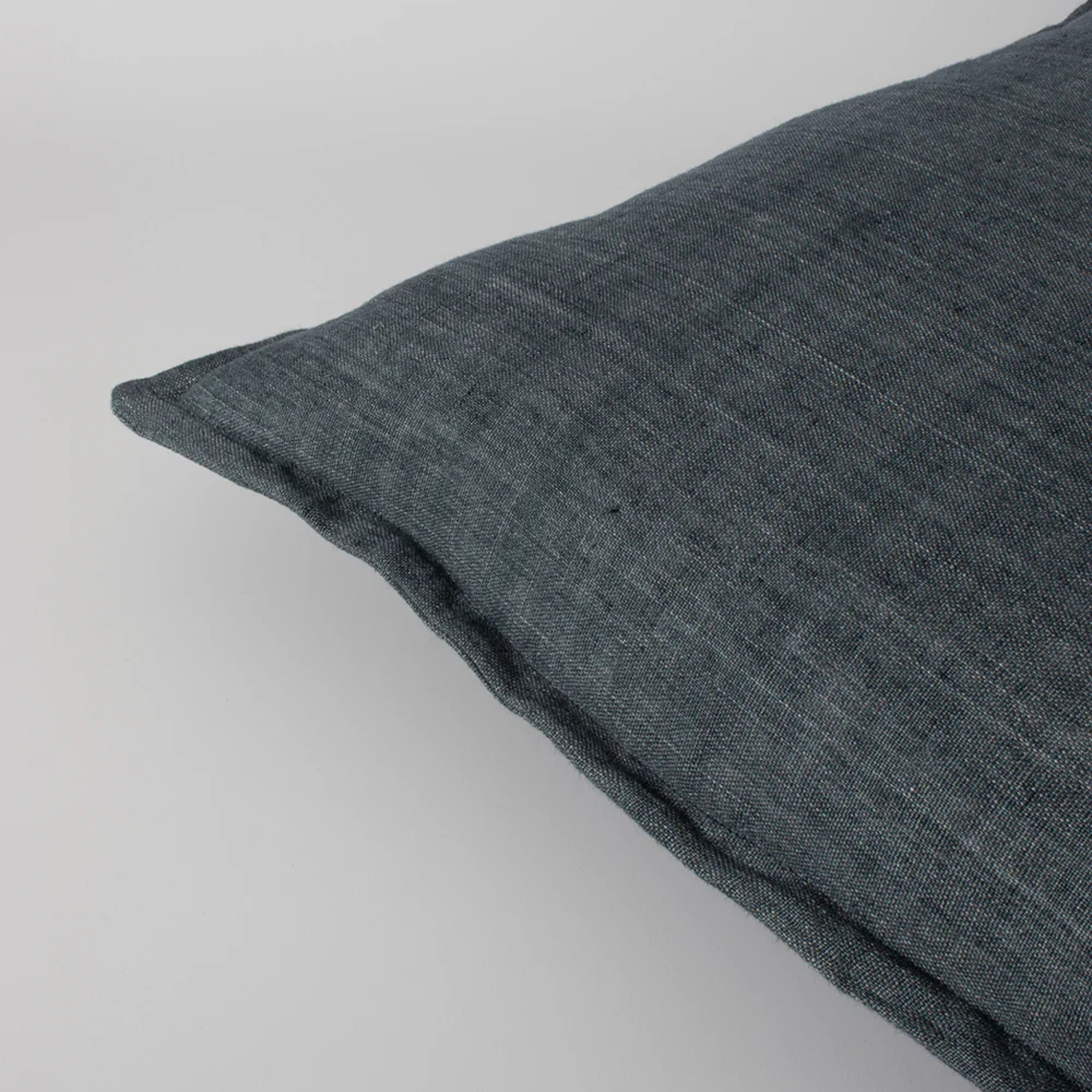 Arcadia Cushion