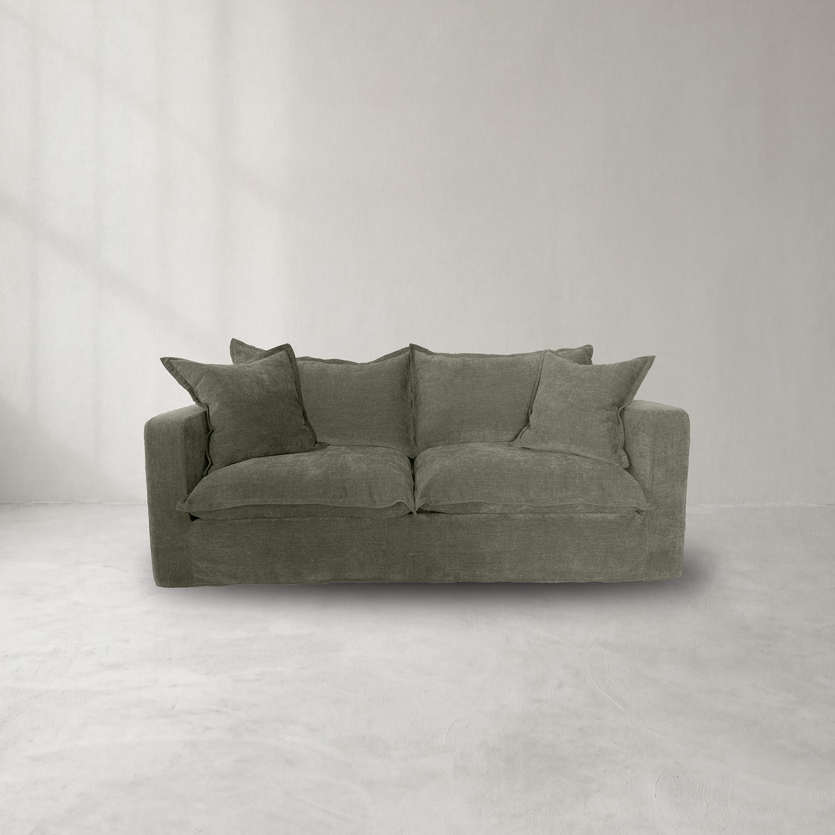 Daydream Loose Cover Sofa by Molmic