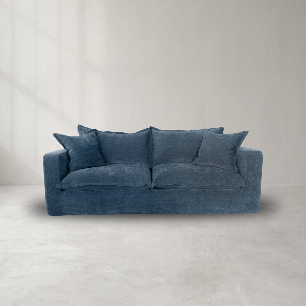 Daydream Loose Cover Sofa by Molmic