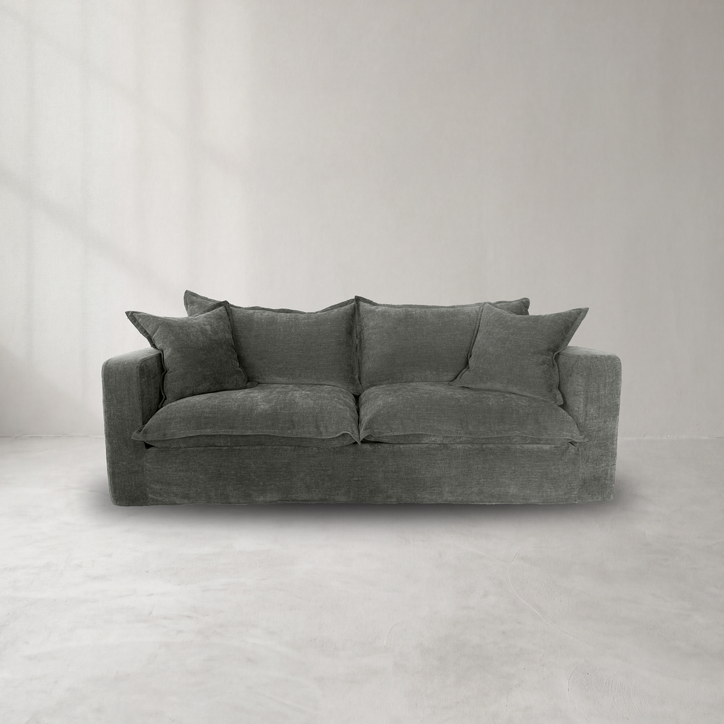 Daydream Loose Cover Sofa by Molmic