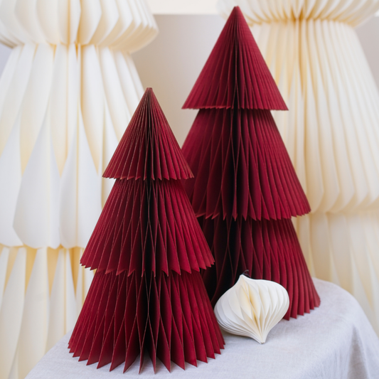Deluxe Tree Classic Red 45cm