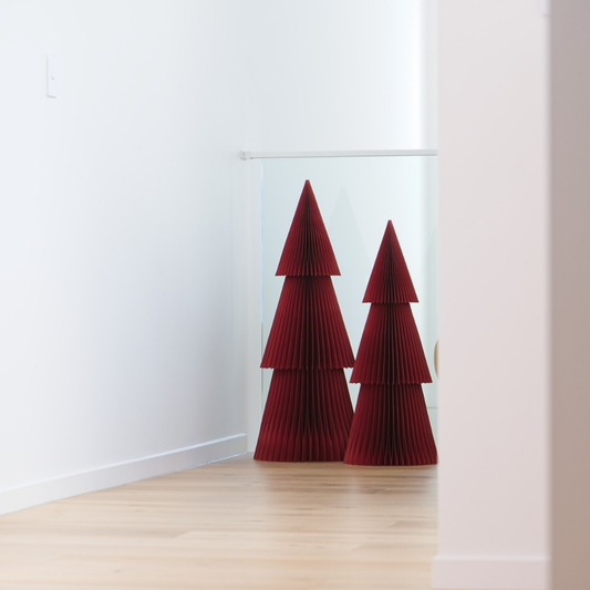 Deluxe Tree Classic Red 95cm