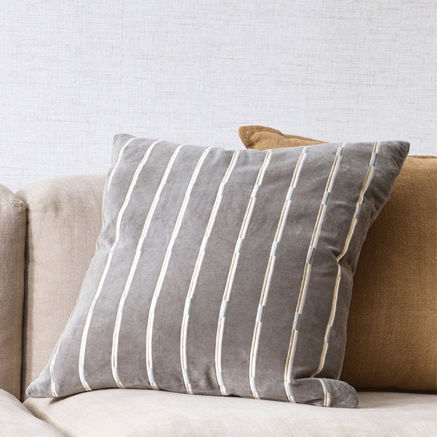 Eden Cushion