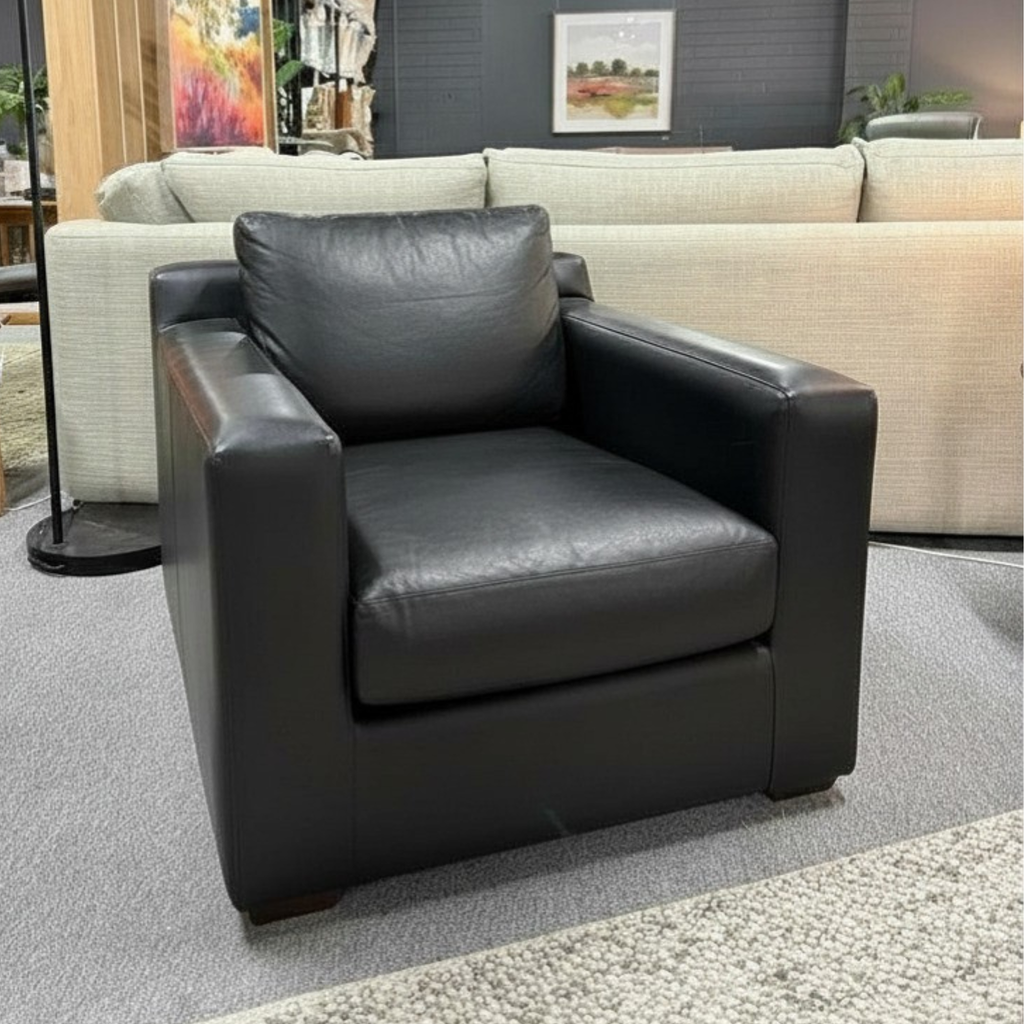 Hudson Chair by Molmic Ex Display