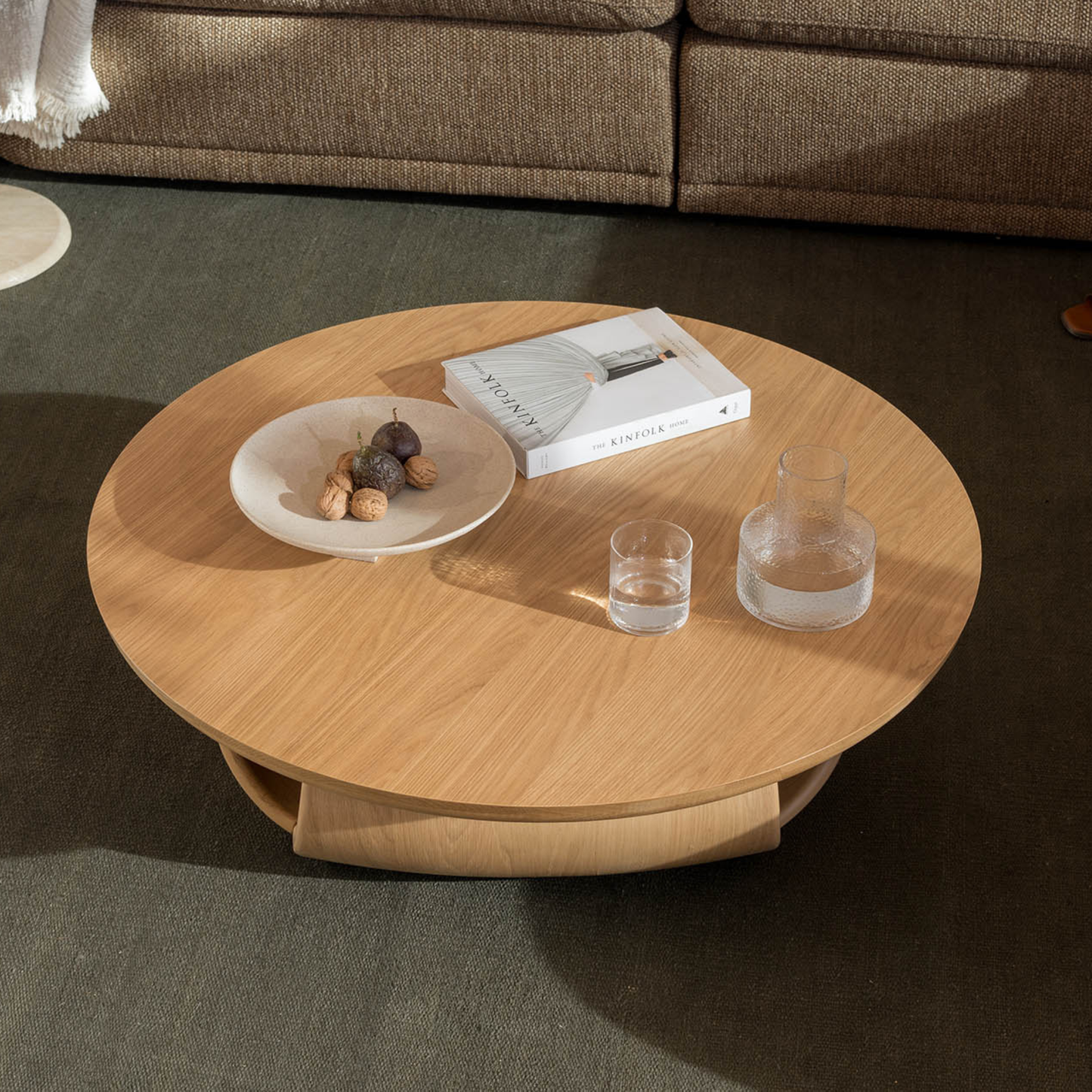 Lomara 950 Round Coffee Table