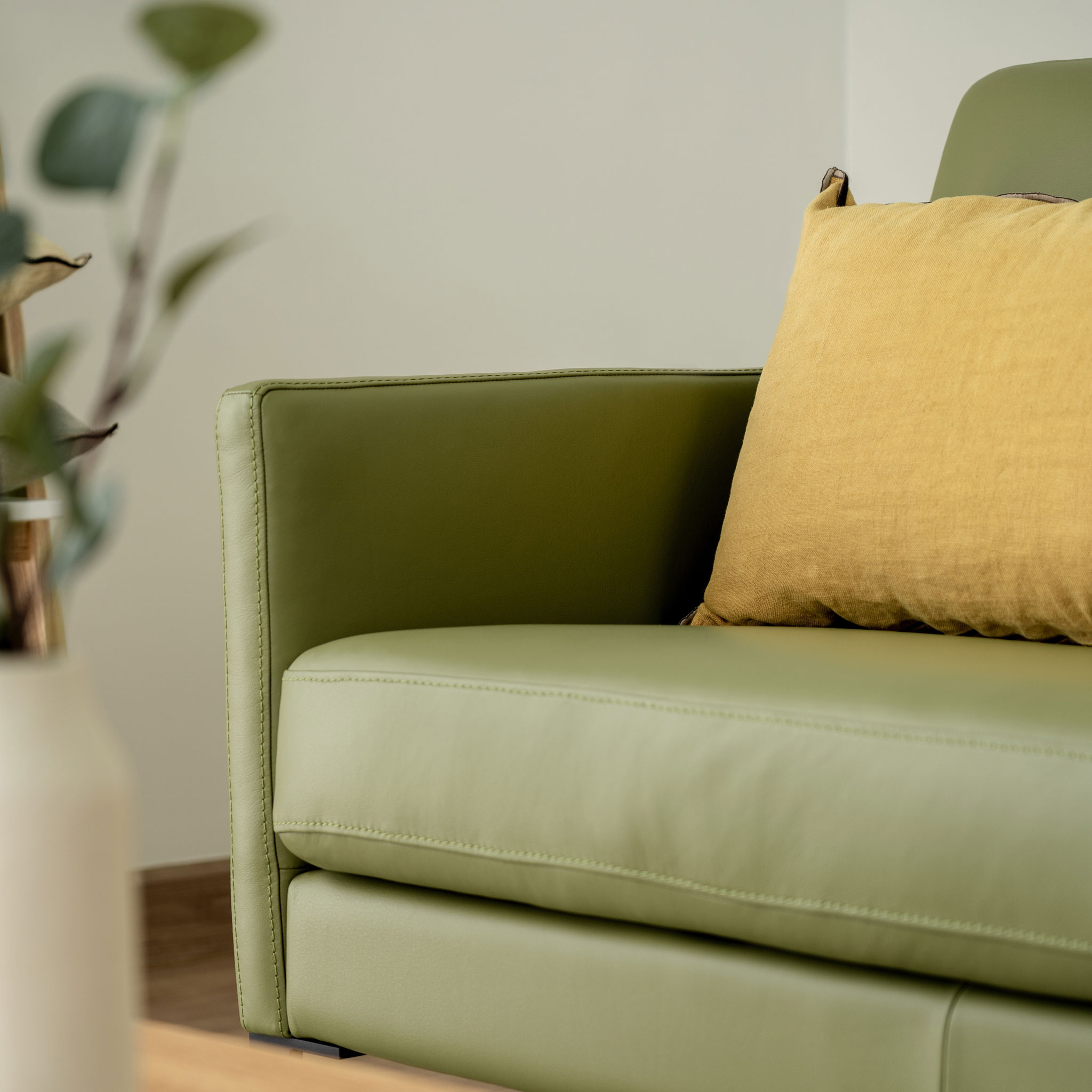Namsos Sofa by IMG