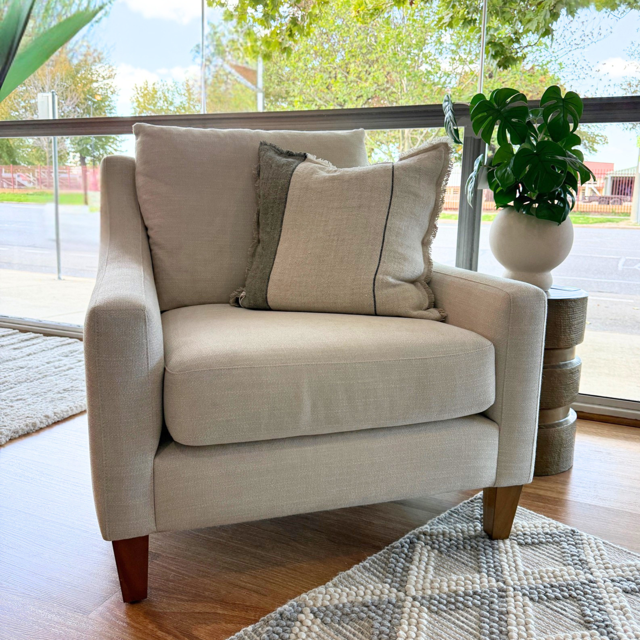 Tasman Chair by Molmic Ex Display