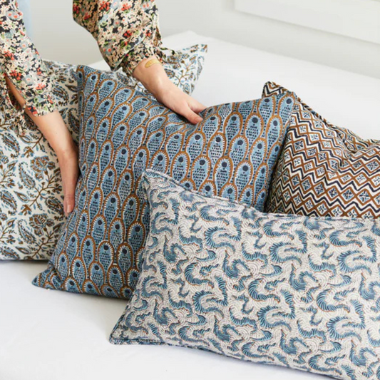 Yali Tobacco Linen Cushion