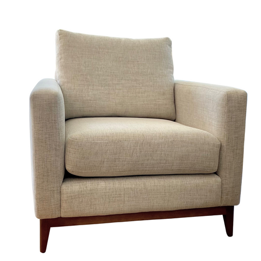 Ally Chair with Plinth by Molmic