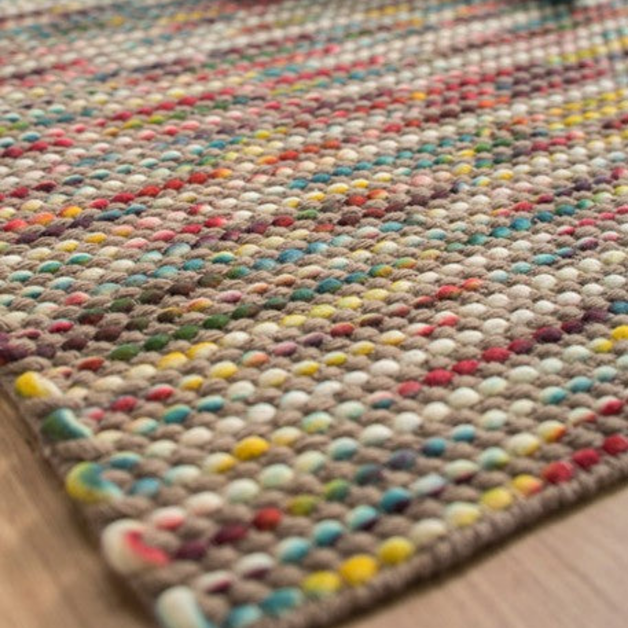 Grampian Rug Garden Flowers